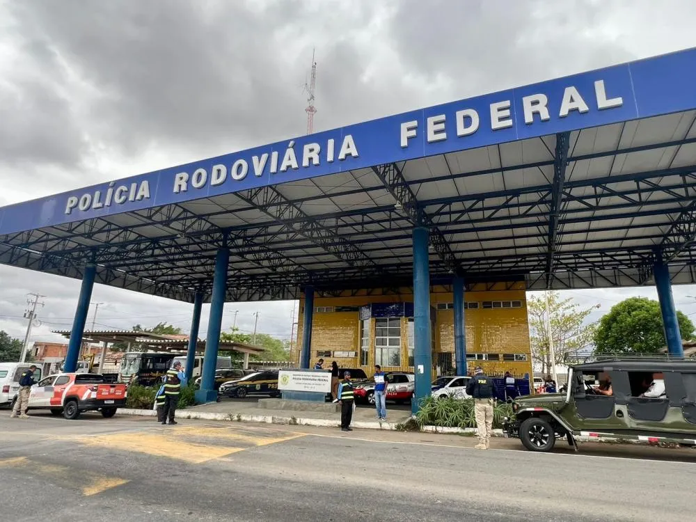 PRF reforça fiscalização nas festividades que antecedem a Semana Santa no Agreste