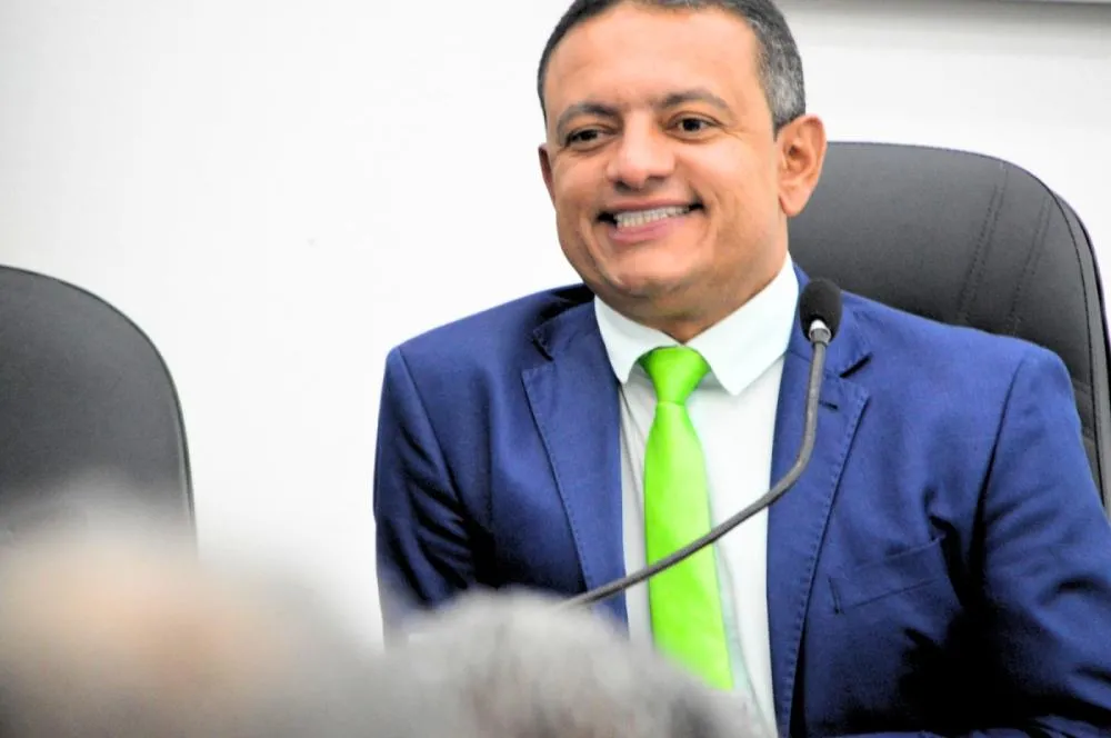 Gravatá: Léo do AR cobra volta urgente do plantão 24h na delegacia e alerta para insegurança - veja o pedido