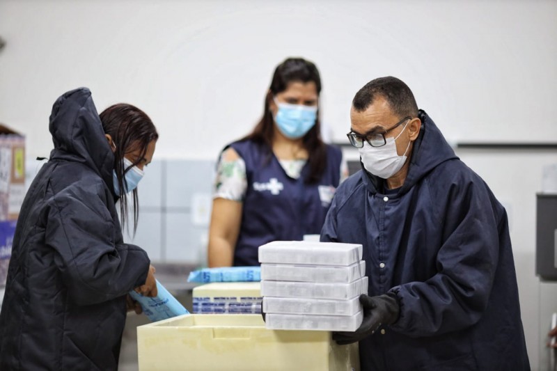  <em>Vacinas serão distribuídas a 18 municípios sede das Regionais de Saúde e da Grande Ilha (Foto: Ruy Barros)</em>