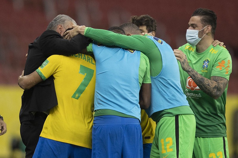 Richarlison comemora gol do Brasil contra o Equador pelas Eliminatórias - (Foto: Divulgação/CBF - 04.06.2021)