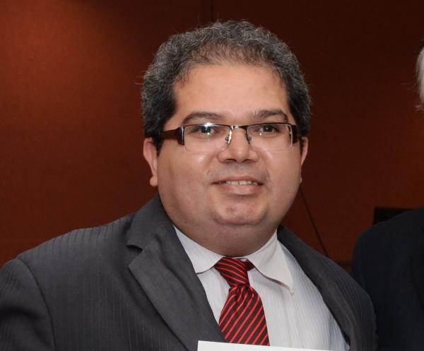  Glacidelson Antônio da Silva - juiz titular da Vara da Fazenda Pública Comarca de Garanhuns