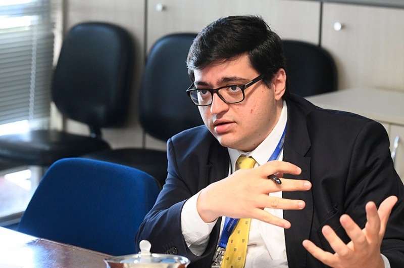 Relatório avalia que, apesar da evolução ainda preocupante da covid-19, o crescimento da economia no primeiro trimestre veio acima do esperado. Foto: Felipe Salto, diretor-executivo da IFI - Marcos Oliveira/Ag?ia Senado