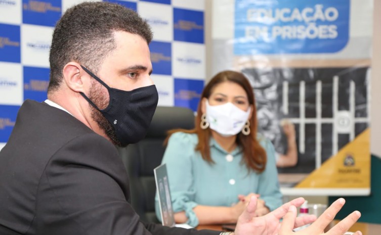 O secretário da Seciju, Heber Fidelis, explicou que a parceria com a Seduc é essencial para alavancar os resultados em prol da reinserção social efetiva e transformação de vidas - Foto: Márcio Vieira/Governo do Tocantins