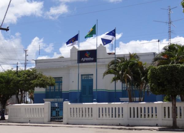 Investigações apontam supostas irregularidades na condução dos processos licitatórios e no acompanhamento e fiscalização dos serviços executados por parte da prefeitura municipal