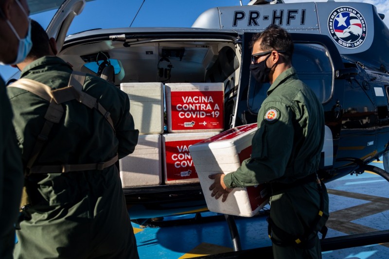 <em>Governo deu continuidade à distribuição das vacinas CoronaVac e Pfizer (Foto: Ruy Barros)</em>