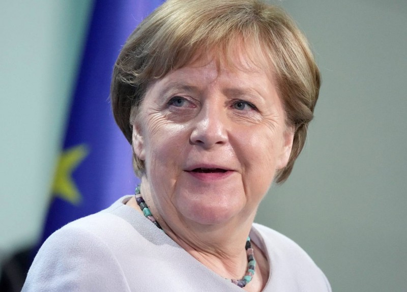 Após tomar vacina de Oxford, Merkel toma 2ª dose da Moderna - (Foto: Michael Sohn/Pool via REUTERS - 22.6.2021)