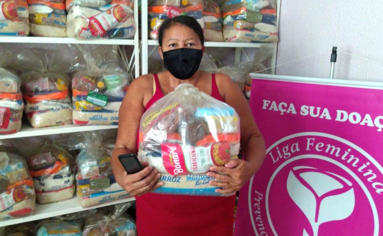 Maria Lúcia Soares, de 58 anos, veio de Marabá, no Pará, e está em tratamento - Foto: Fernando Guida/Governo do Tocantins