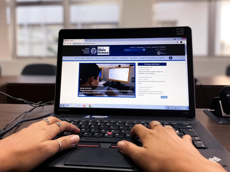 O profissional que não prestar contas até a data determinada, terá o valor descontado, em até 6 vezes, na folha de pagamento - Foto por: Seduc-MT