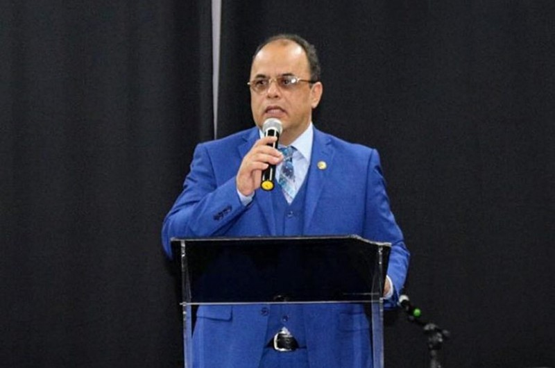 O reverendo Amilton é presidente da ONG Secretaria Nacional de Assuntos Humanitários - Senah