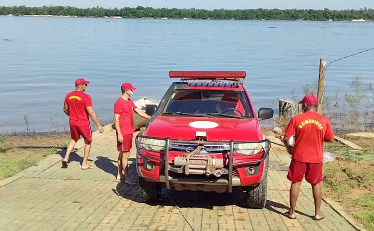 Ocorrências foram registradas no Rio Lontras, em Araguaína; e no Rio Araguaia, no município de Araguanã - Foto: Corpo de Bombeiros/Governo do Tocantins