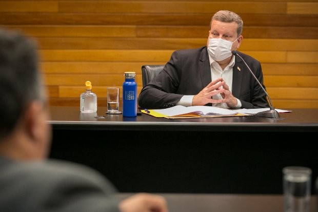  Rodolfo Espínola/Arquivo/AgênciaAL O Governo de Santa Catarina encaminhou à Assembleia Legislativa (Alesc) o projeto de lei que institui a Política Estadual de Transição Energética Justa, considerada como a nova política estadual do carvão. O plano tem a