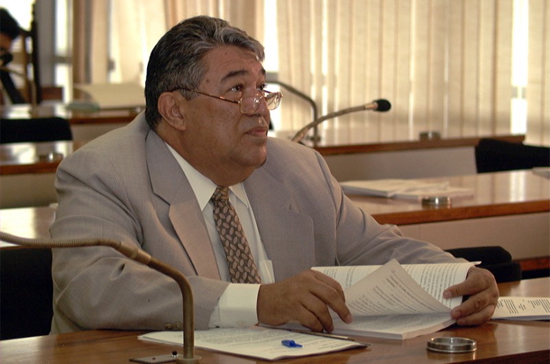 O ex-senador por Goiás estava internado há uma semana na UTI, onde já chegou em estado grave e foi entubado - José Cruz/Agência Senado