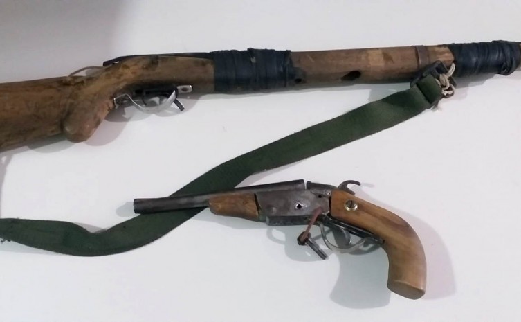 Armas de fogo apreendidas pela Polícia Civil em Taipas - Foto: SSP/Governo do Tocantins