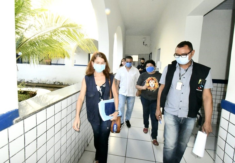 <em>Seduc acompanha Vigilância Sanitária em vistoria realizada no CE Benedito Leite (Foto: Lauro Vasconcelos)</em>