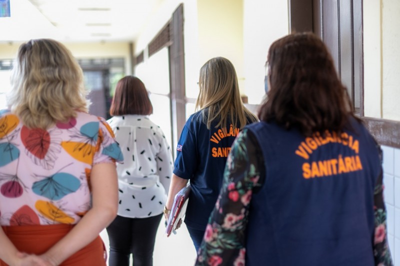 Suvisa vistoria aplicação de medidas sanitárias na rede estadual de ensino (Foto: Ruy Barros) 