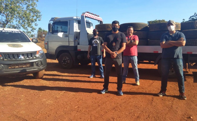 Equipe da DERFRVA no momento da apreensão - Foto: SSP/Governo do Tocantins