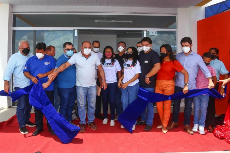 Nova unidade em Santa Luzia do Paruá amplia oferta de ensino na região (Foto: Gilson Teixeira)