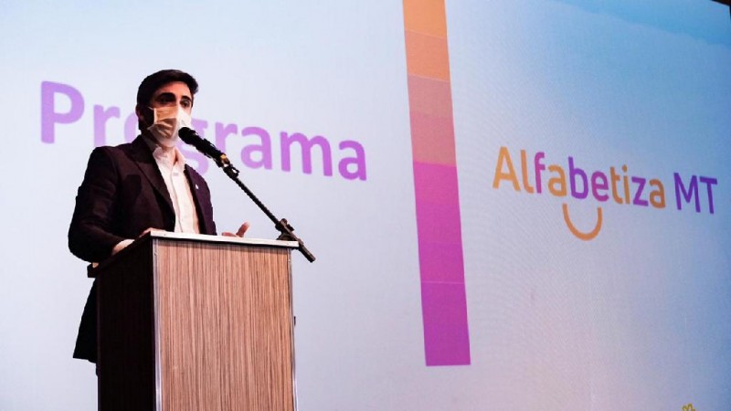 Secretário de Estado de Educação, Alan Porto destaca que Mato Grosso começa a mudar a história da educação com uma política que vai gerar resultados a médio e longo prazo - Foto por: David Borges