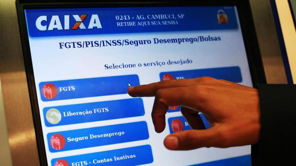 O FGTS é um direito do trabalhador que trabalha com carteira assinada