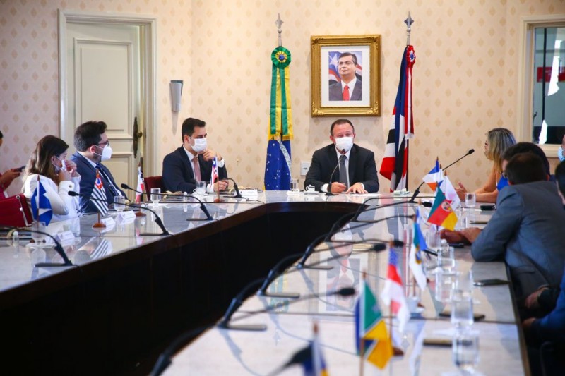 <em>Vice-governador Carlos Brandão destacou o papel da Defensoria Pública como aliada do Governo do Estado na tarefa de garantir cidadania e direitos aos que mais precisam (Foto: Gilson Teixeira)</em>