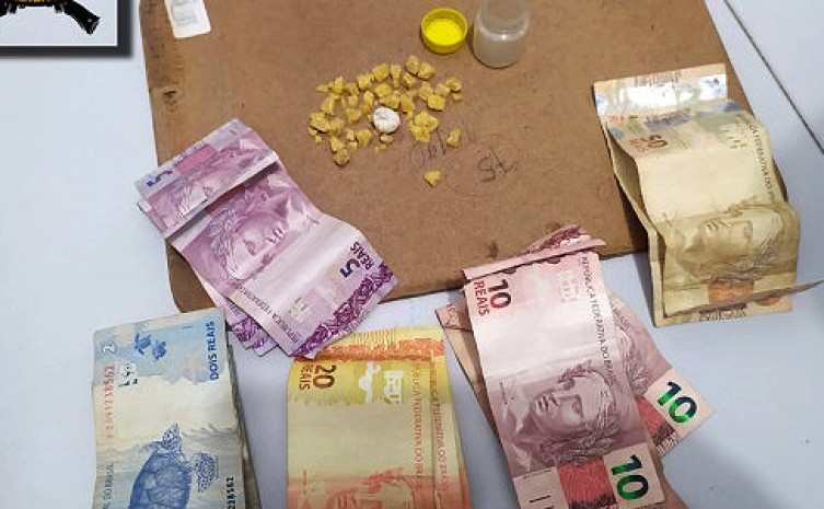 Material apreendido com as mulheres em Palmas - Foto: Polícia Militar/Governo do Tocantins