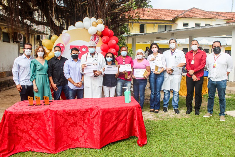 Profissionais da unidade foram homenageados (Foto: Divulgação)