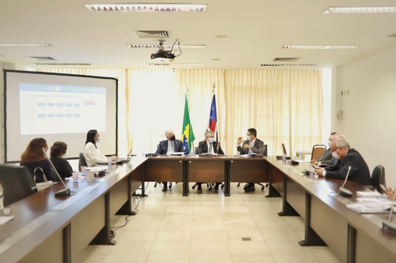 Apresentação do relatório orçamentário da Saúde (Foto: Ruy Barros)