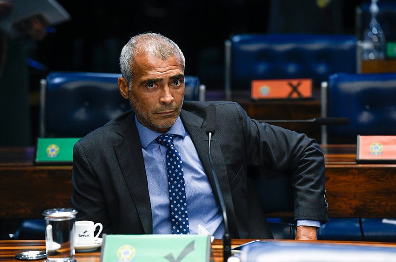 Relator da matéria, Romário disse que a resolução revogada é inconstitucional e viola direitos adquiridos de empregados