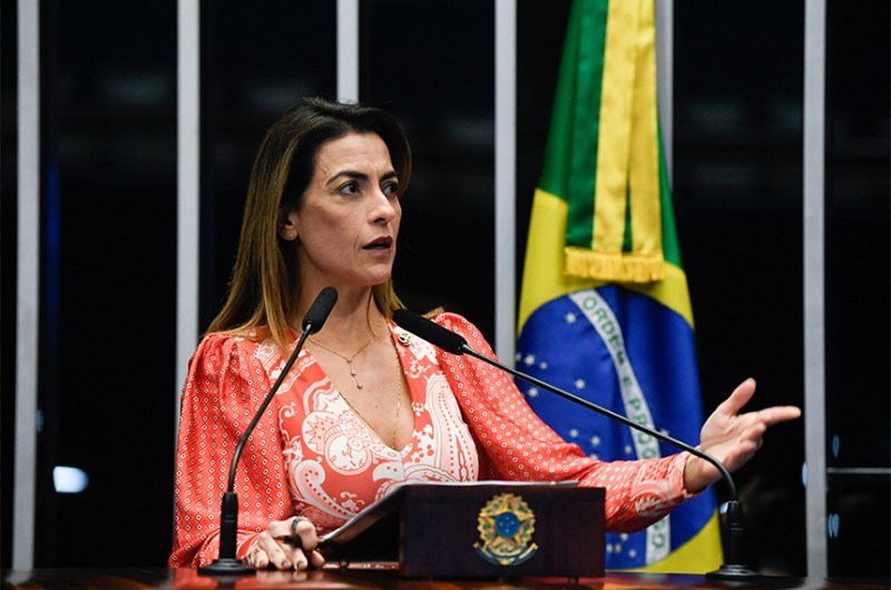 A senadora, que é a relatora da matéria, ressaltou que a medida tem caráter transitório e excepcional - Jefferson Rudy/Agência Senado