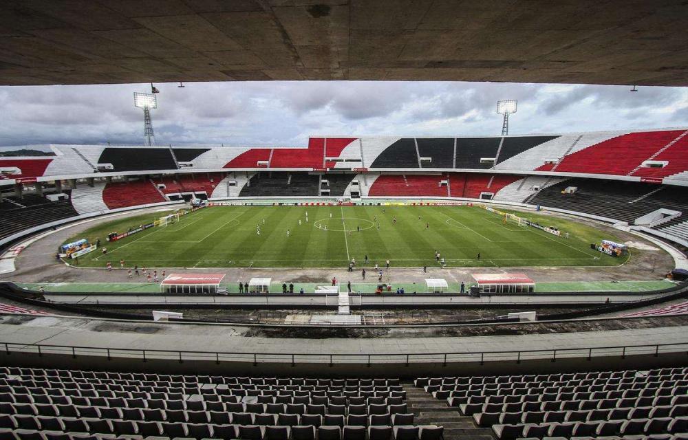 Arquibancadas do Arruda devem seguir vazias durante os próximos jogos (Foto: Bruna Costa/Esp. DP)