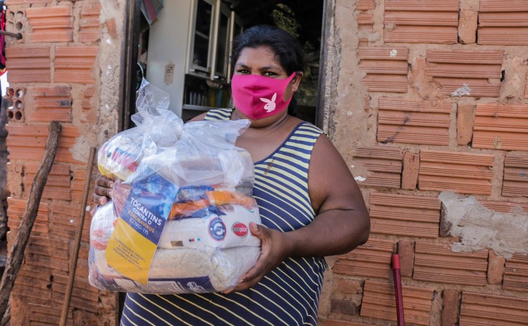 Governo do Tocantins atende aproximadamente 4,7 mil famílias tocantinenses com entrega de kits de alimentos - Foto: Carlessandro Souza/Governo do Tocantins