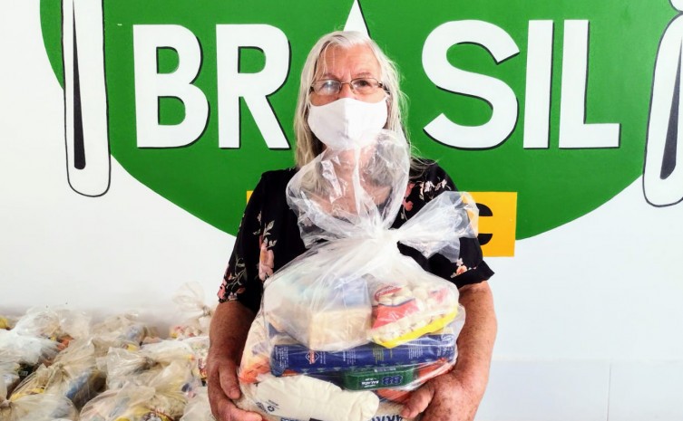 Presidente da Aebe Maria Vargas destacou a importância desses kits de alimentos  - Foto: Leandro Paiva/Governo do Tocantins