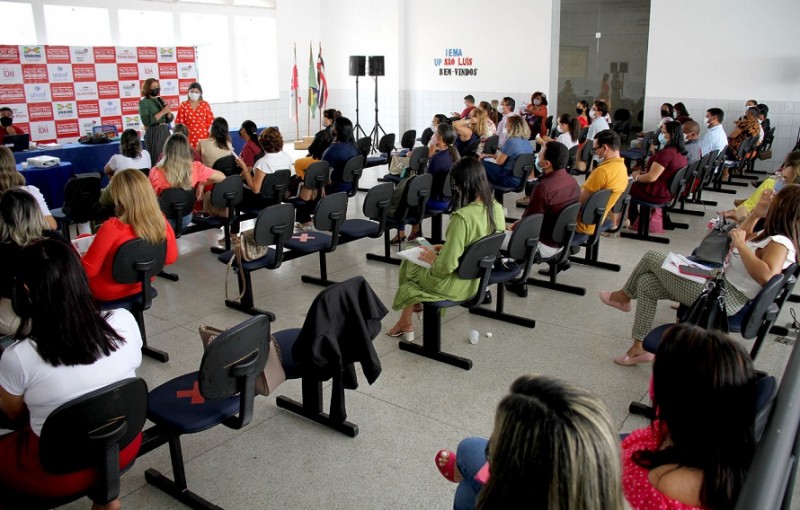 Gestores, diretores e articuladores pedagógicos participam do encontro (Foto: Antônio Martins)