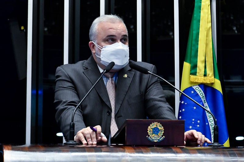 Para o senador Jean Paul Prates (PT-RN), a nossa economia está dolarizada pelo preço do combustível - Waldemir Barreto/Agência Senado