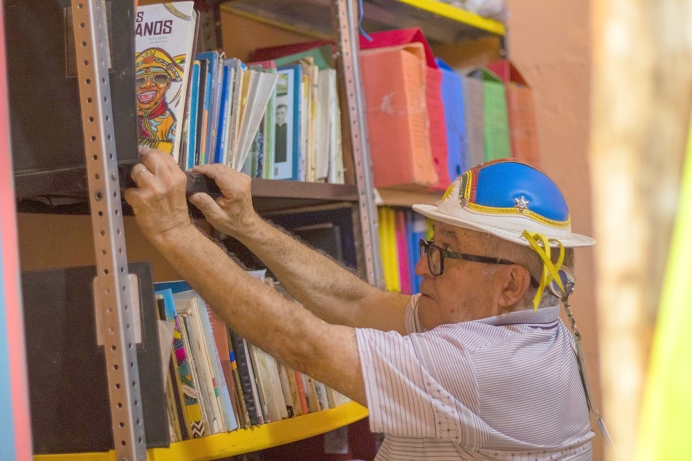 O espaço conta com livraria e uma bodega, onde são servidas bebidas artesanais - FOTO: Caio Pessoa/Divulgação
