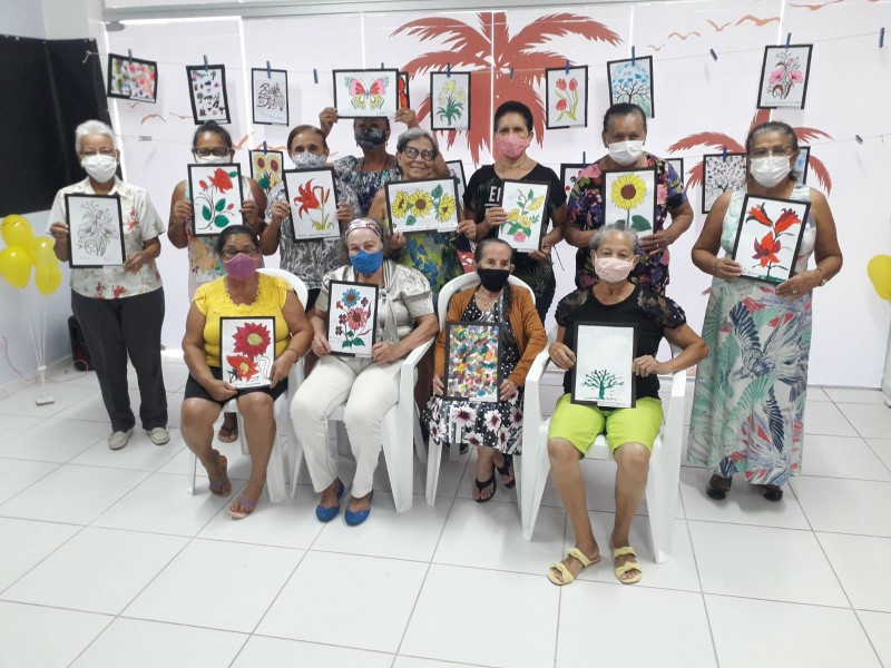 Exposição de pinturas feitas pelos pacientes (Foto: Divulgação)