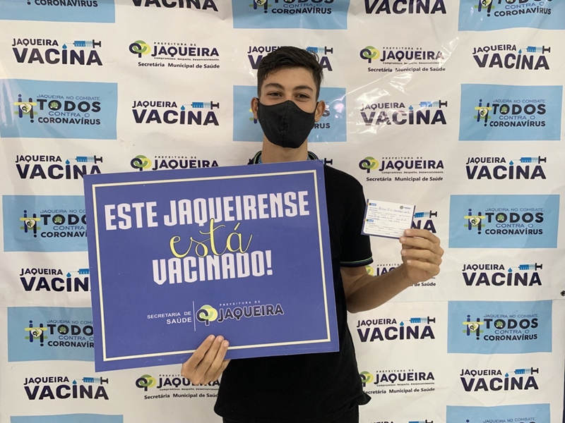 Adolescentes com 12 anos ou mais já podem tomar a primeira dose contra a Covid-19; não precisa agendar 