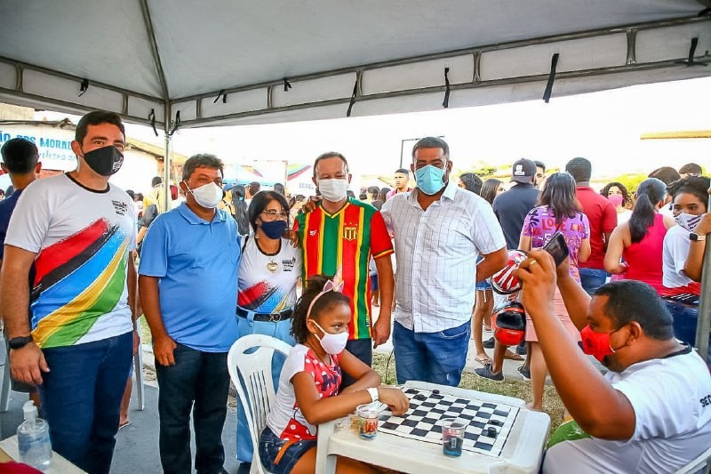 Entrega de brinquedos, ações recreativas, esportivas e culturais fizeram parte dos eventos no Dia da Crianças (Foto: 