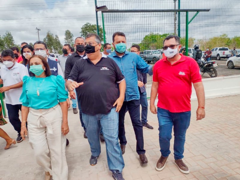 <em>Governador Flávio Dino e secretário Calyton Noleto durante agenda em Colinas (Foto: Carla Kassis)</em>