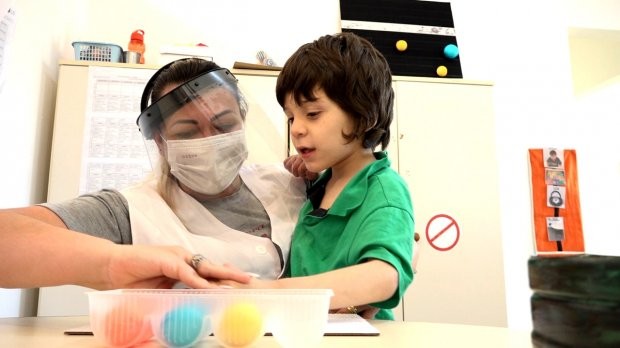 Fotos: Divulgação / FCEE