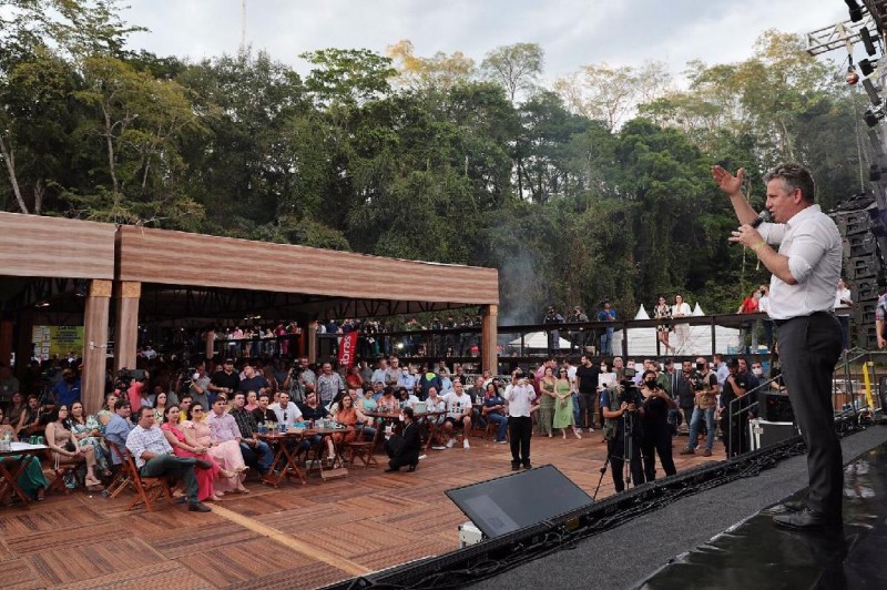 Governador Mauro Mendes participa do 1º Encontro de Líderes e Empreendedores do Brasil, em Tangará da Serra - Foto por: Mayke Toscano