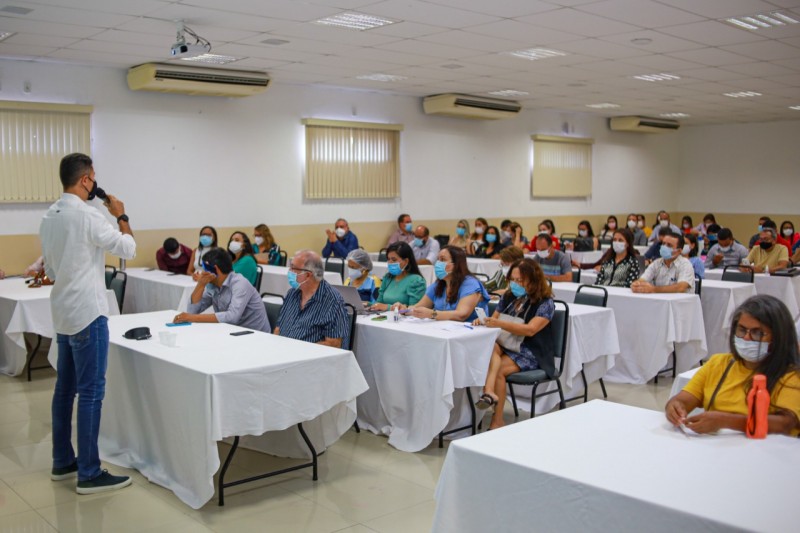 Oficina de planejamento de ações de saúde na Macrorregião Sul (Foto: Rogério Sousa)