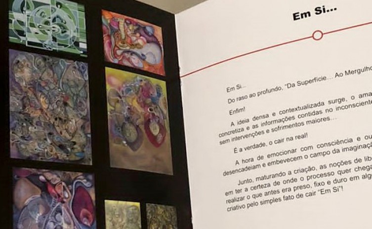 Trilogia reúne desenhos, pinturas e objetos de várias técnicas - Foto: Divulgação