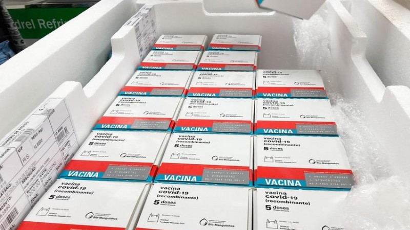 Intervalo de aplicação de Astrazeneca foi reduzida de 12 para oito semanas no RS - Foto: Patrícia Coelho / Divulgação PMPA