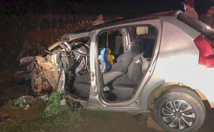 Bombeiros militares desencarceram policial militar vítima de acidente em Porto Nacional - Foto: Corpo de Bombeiros/Governo do Tocantins