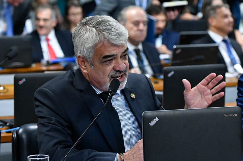 O senador Humberto Costa é o relator das propostas de emendas da CDH ao Orçamento de 2022 - Geraldo Magela/Agência Senado