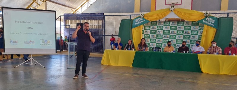 <em>Audiência pública para a escolha de cursos técnicos em Santa Helena (Foto: Eneide Erre)</em>