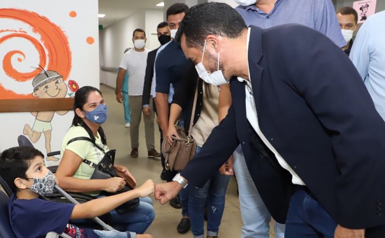 Em visita ao HGP para reunião com equipe gestora e técnica da unidade, o governador Wanderlei Barbosa destacou que “saúde é um dever do Estado e um direito do cidadão” - Foto: Tharson Lopes/Governo do Tocantins