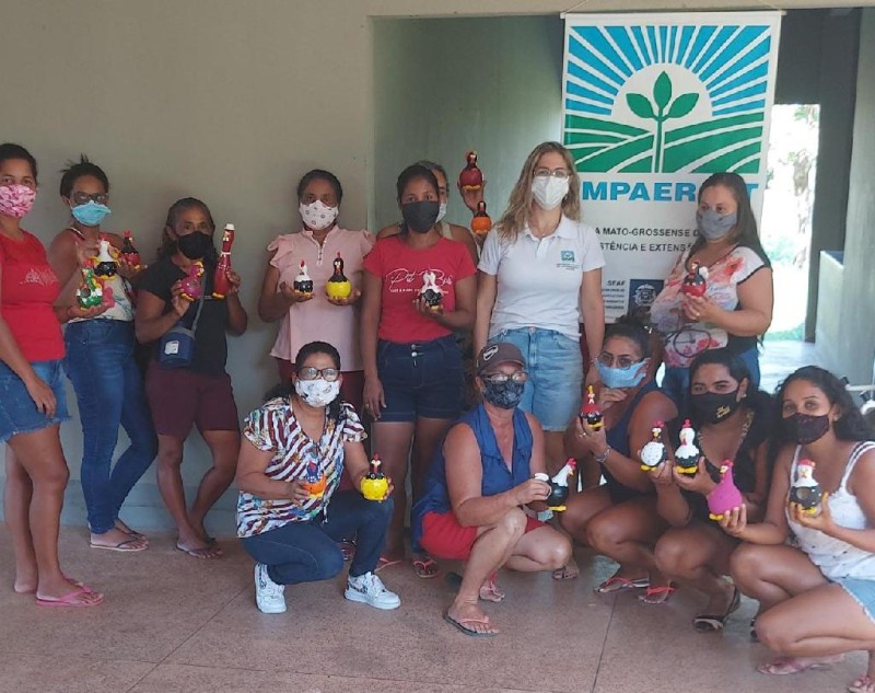 O último curso foi no Projeto de Assentamento Casulo Vida Nova - Boa Esperança, com 14 alunas, na sexta-feira (26.11) - Foto por: Empaer