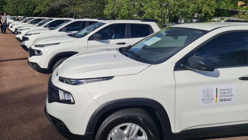 Veículos também serão utilizados na busca ativa de estudantes, nas visitas técnicas agrícolas, na divulgação de cursos em meio - Foto: Itamar Aguiar / Palácio Piratini